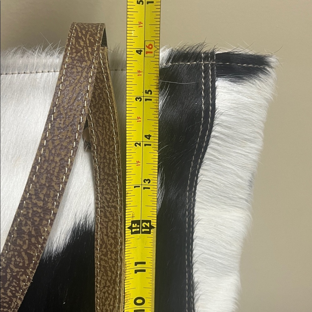 Myra Cow on Hide shoulder Bag in good condition - Picture 3 of 16